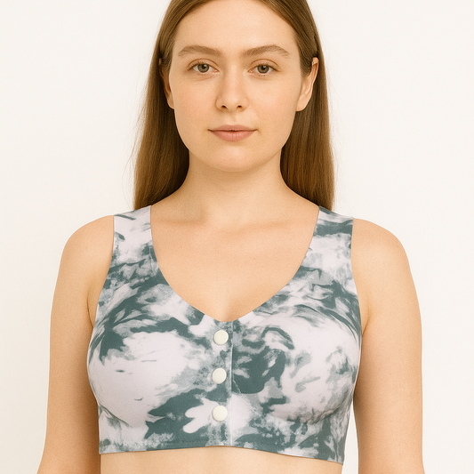 Seamless Sports/yoga /gym wear bralette/blouse soft removable padded wirefree front open full stretch full comfortable for girls and women